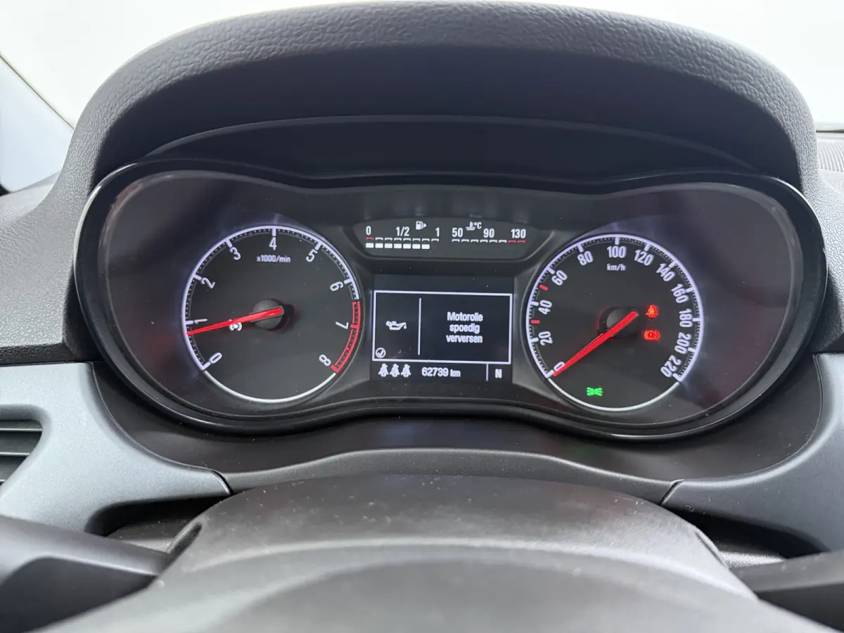 1.4 Edition | Airco (handmatig) | Cruisecontrol standaard | Lederen stuurwiel