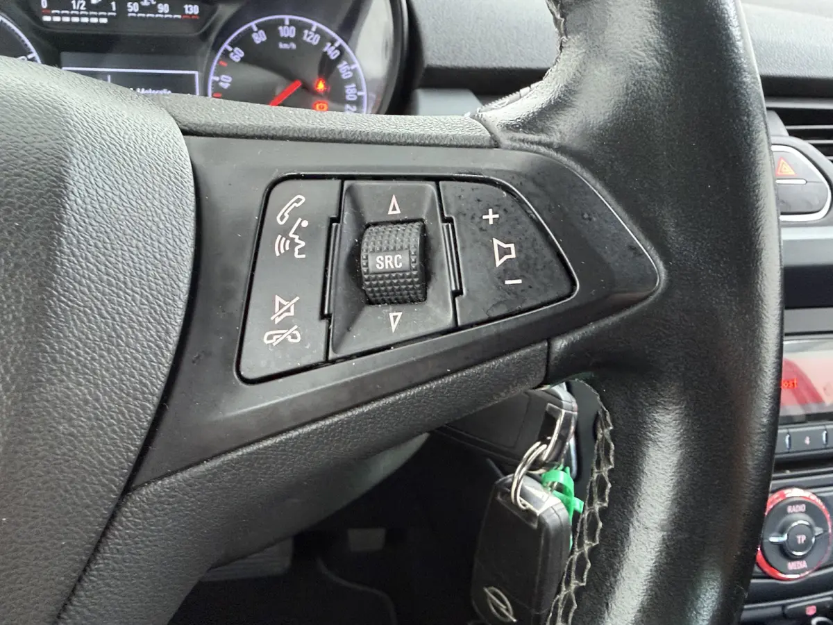 1.4 Edition | Airco (handmatig) | Cruisecontrol standaard | Lederen stuurwiel