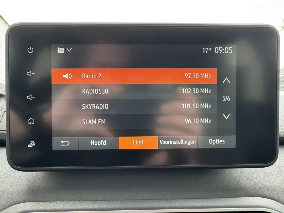 1.6 Hybrid 140 Extreme 7p. Cruise Camera Navi Carplay Stoelverwarming Lane assist Clima Keyless