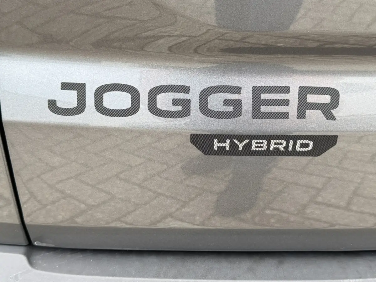 1.6 Hybrid 140 Extreme 7p. Cruise Camera Navi Carplay Stoelverwarming Lane assist Clima Keyless