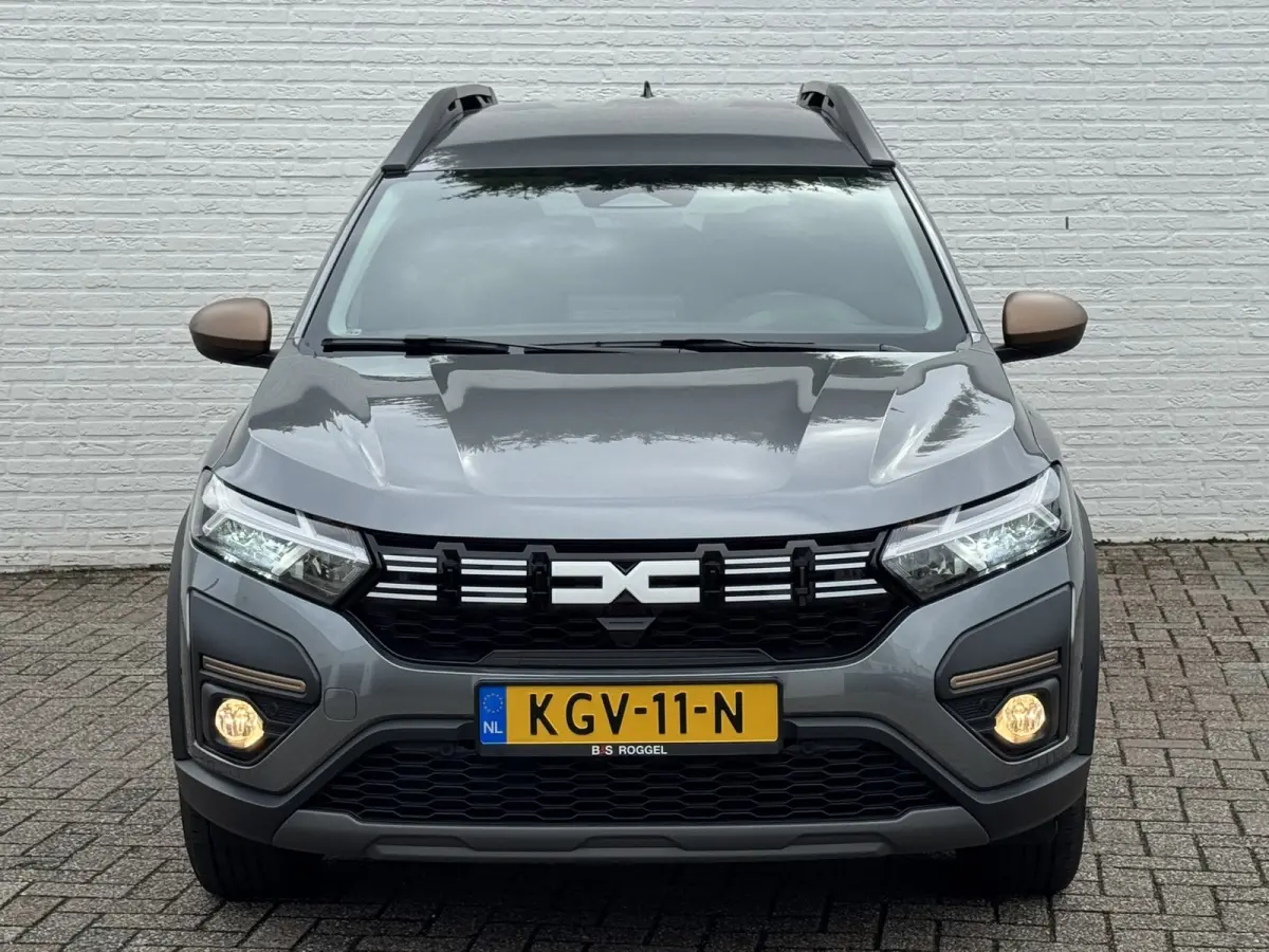 1.6 Hybrid 140 Extreme 7p. Cruise Camera Navi Carplay Stoelverwarming Lane assist Clima Keyless