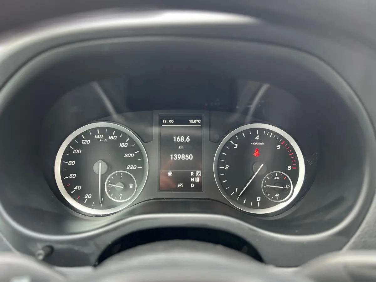 114 CDI Select | 8 PERSOONS | NAP | LAGE KM | AUTOMAAT | AIRCO | INRUIL MOGELIJK
