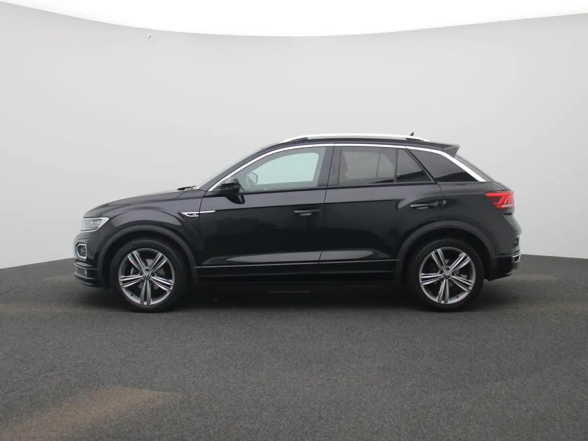 1.5 TSI Sport Business R-Line | Camera | Parkeersensoren | Stoelverwarming | Trekhaak | Lederen Bekleding |