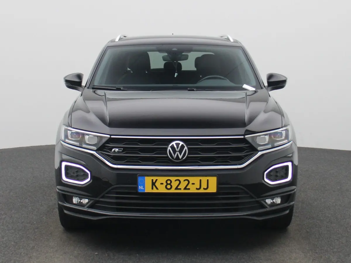 1.5 TSI Sport Business R-Line | Camera | Parkeersensoren | Stoelverwarming | Trekhaak | Lederen Bekleding |