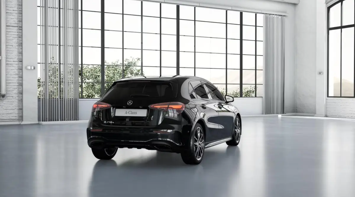 250 e 140 Year Edition / Panoramadak / Sfeerverlichting / 19inch / Night-Pakket / Prijs incl. inruilpremie