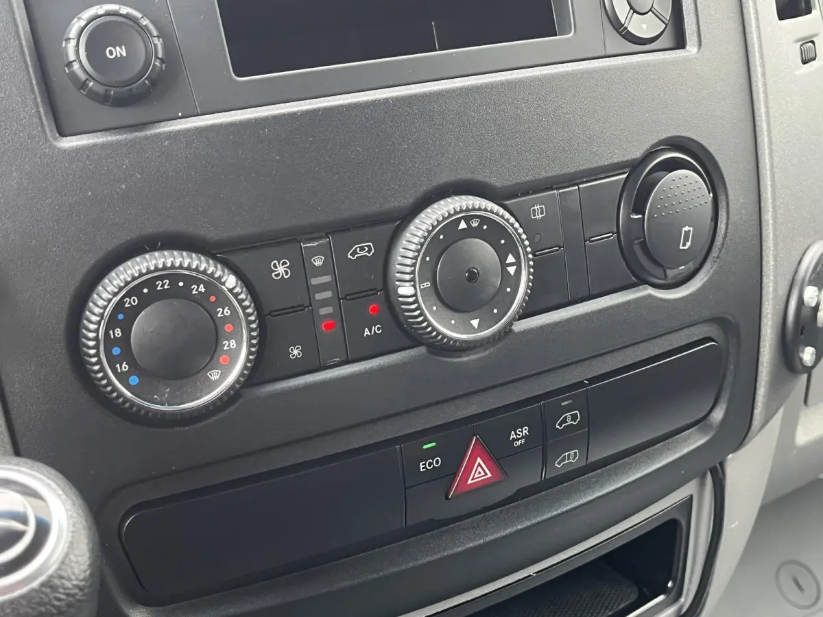 211 2.2 CDI 325 L1H1*AUTOMAAT*A/C*TEL*