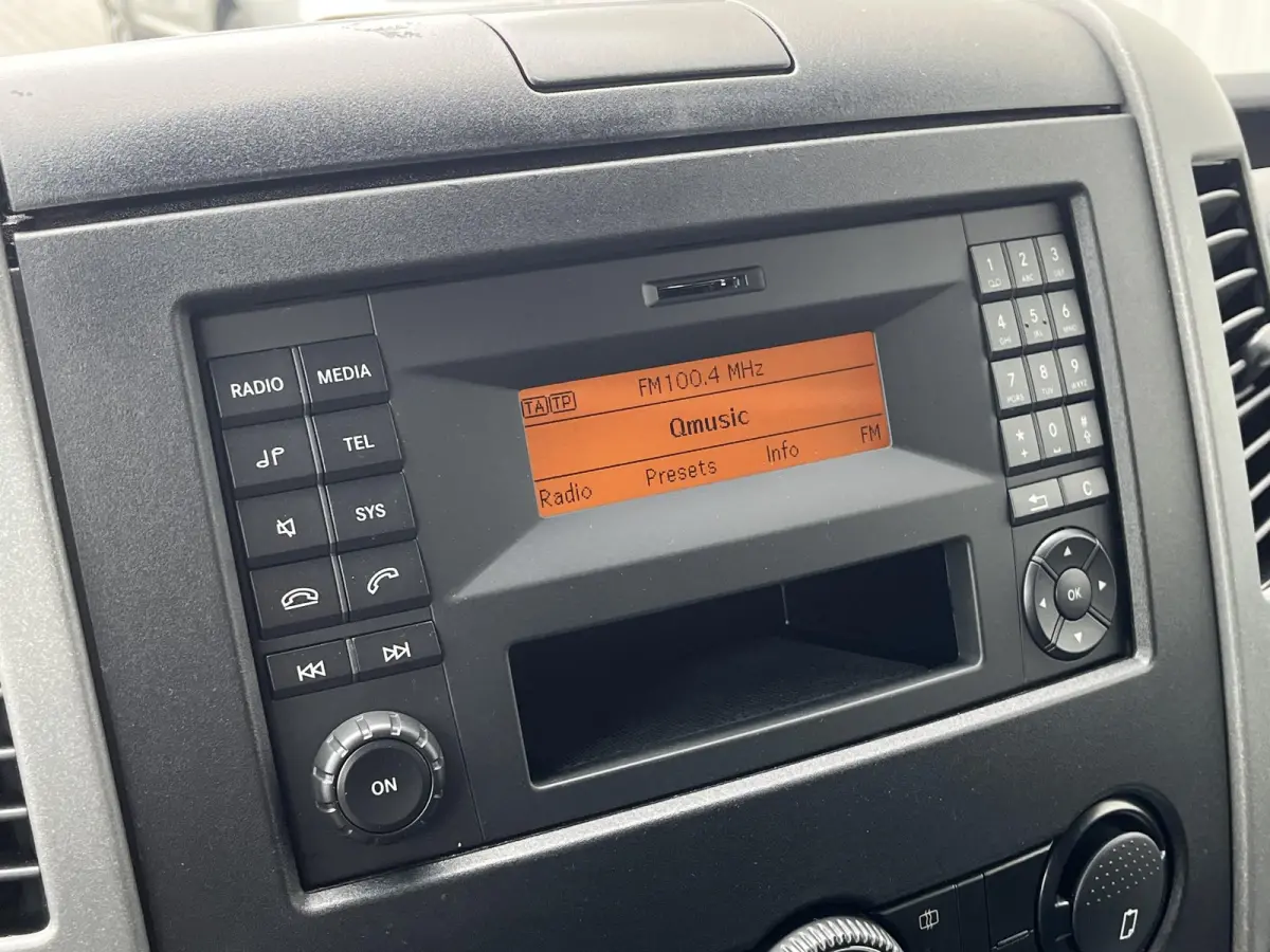 211 2.2 CDI 325 L1H1*AUTOMAAT*A/C*TEL*