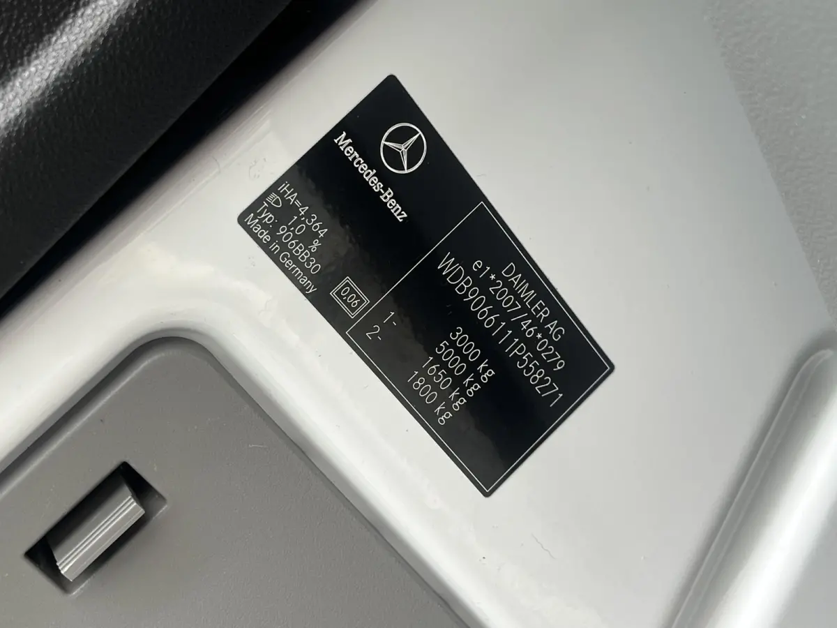 211 2.2 CDI 325 L1H1*AUTOMAAT*A/C*TEL*