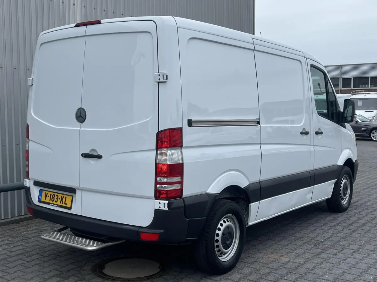 211 2.2 CDI 325 L1H1*AUTOMAAT*A/C*TEL*