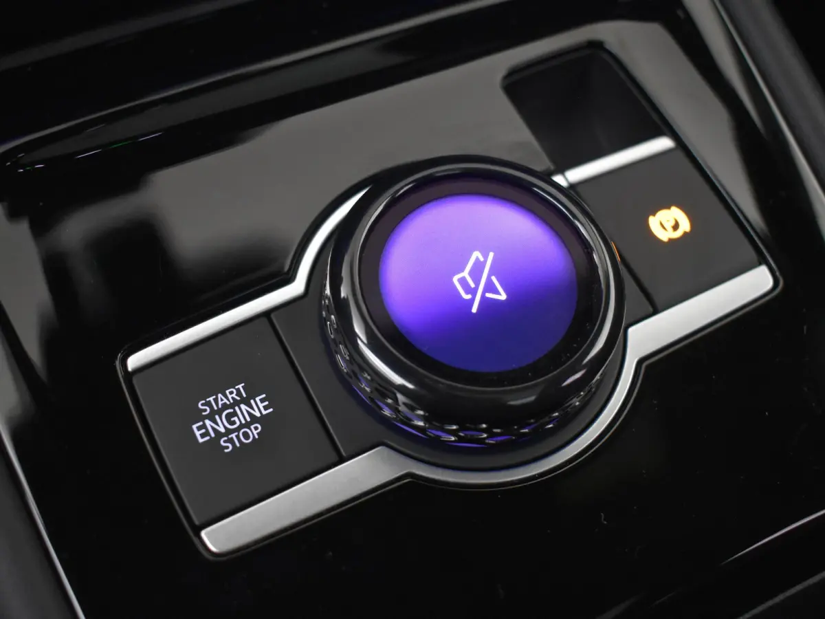 1.5 eHybrid R-Line Edition 204Pk DSG/AUTO | Glazen panorama-dak | Trekhaak uitklapbaar | Achteruitrijcamera | Apple carplay Android auto | Cruise control adaptief | DAB| LED | Keyless | 20"L