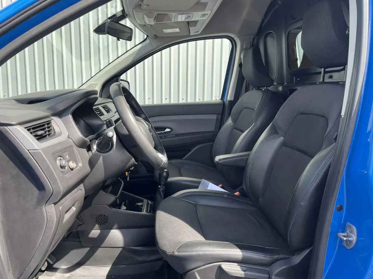 1.5 dCi 95 Comfort*CRUISE*A/C*HAAK*TEL*