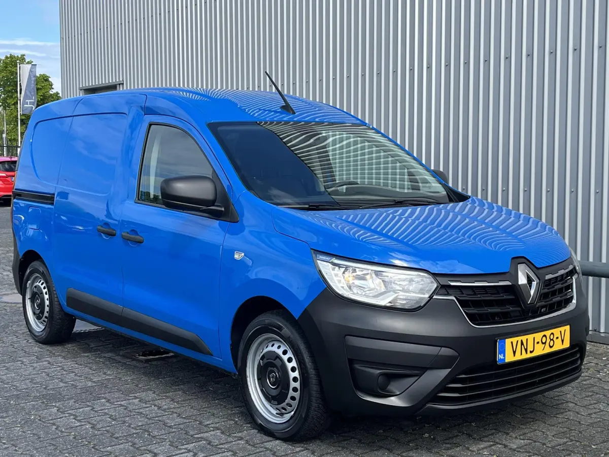 1.5 dCi 95 Comfort*CRUISE*A/C*HAAK*TEL*