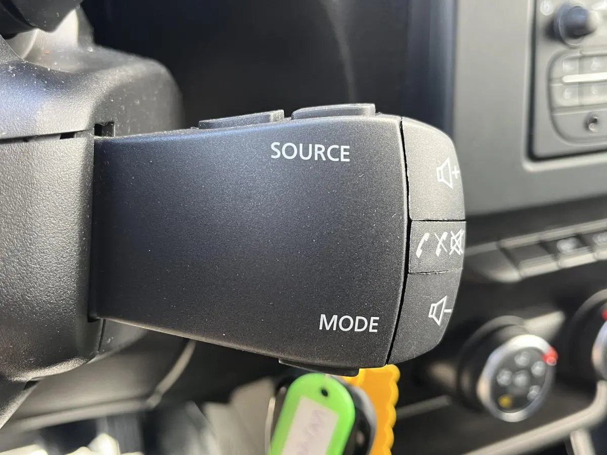 1.5 dCi 95 Comfort*CRUISE*A/C*HAAK*TEL*