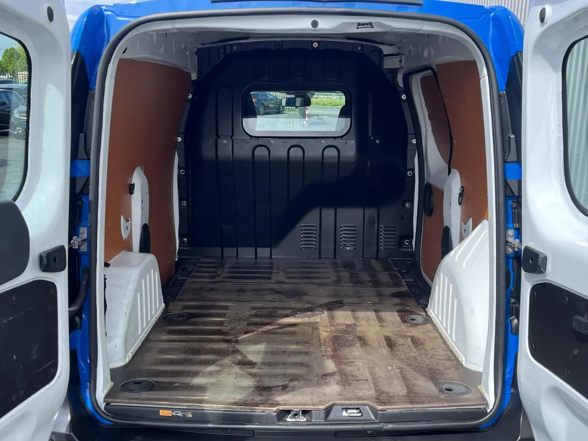 1.5 dCi 95 Comfort*CRUISE*A/C*HAAK*TEL*