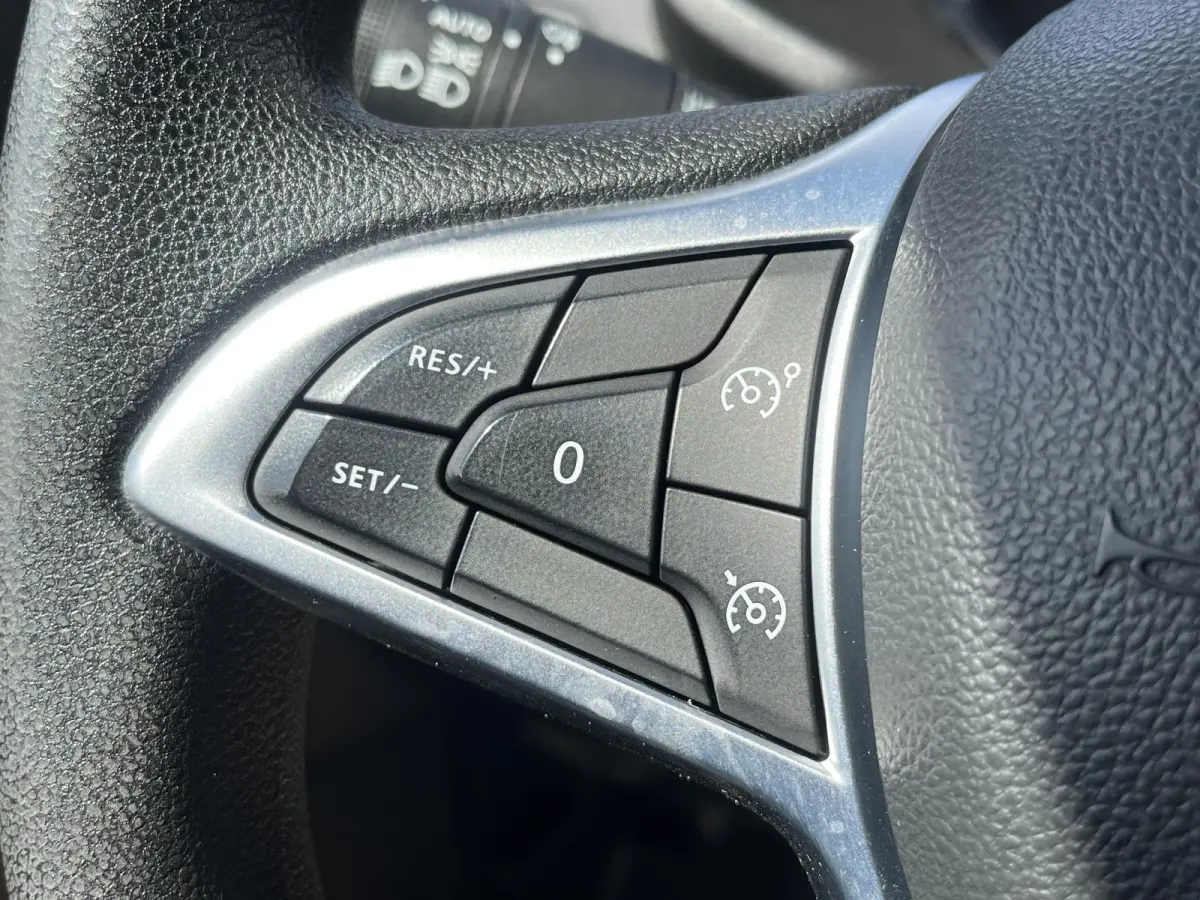 1.5 dCi 95 Comfort*CRUISE*A/C*HAAK*TEL*