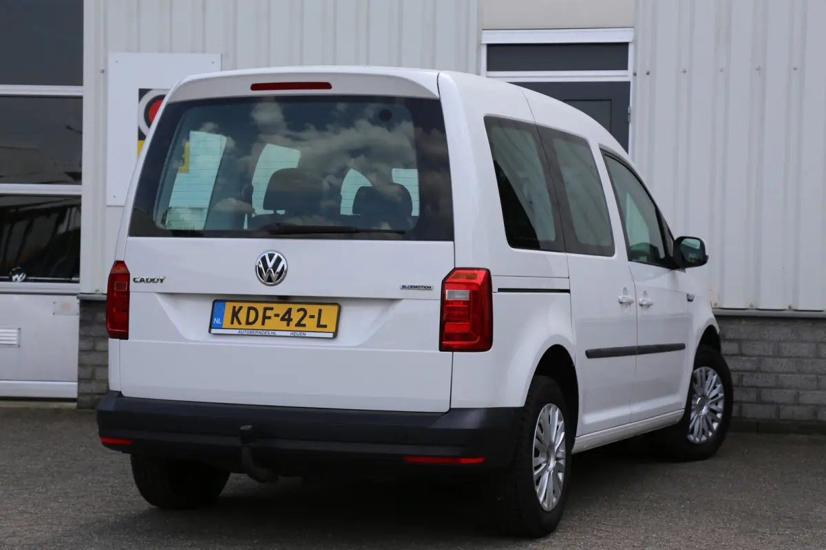 1.4 TGI Trendline 5 Persoons Automaat*Perfect VW Onderh.*Trekhaak/2x zijschuifdeur/Stoelverw./Climate-Control/Camera/Parkeersens.V+A*