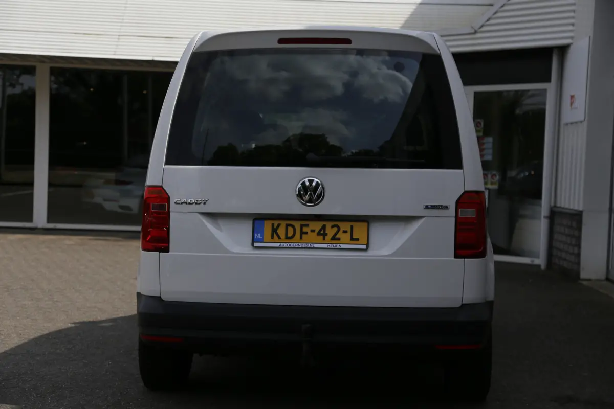 1.4 TGI Trendline 5 Persoons Automaat*Perfect VW Onderh.*Trekhaak/2x zijschuifdeur/Stoelverw./Climate-Control/Camera/Parkeersens.V+A*