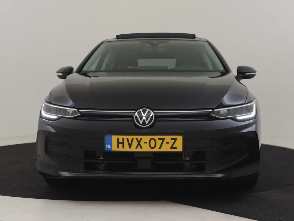 1.5 eHybrid Life Edition 204Pk DSG/AUTO | Glazen panorama-dak | Achteruitrijcamera | Cruise control adaptief | Apple carplay Android auto | Keyless Entry/Start | Parkeer assist | DAB | LED |