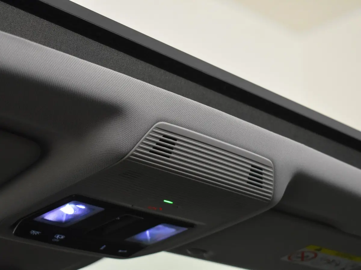 1.5 eHybrid Life Edition 204Pk DSG/AUTO | Glazen panorama-dak | Achteruitrijcamera | Cruise control adaptief | Apple carplay Android auto | Keyless Entry/Start | Parkeer assist | DAB | LED |