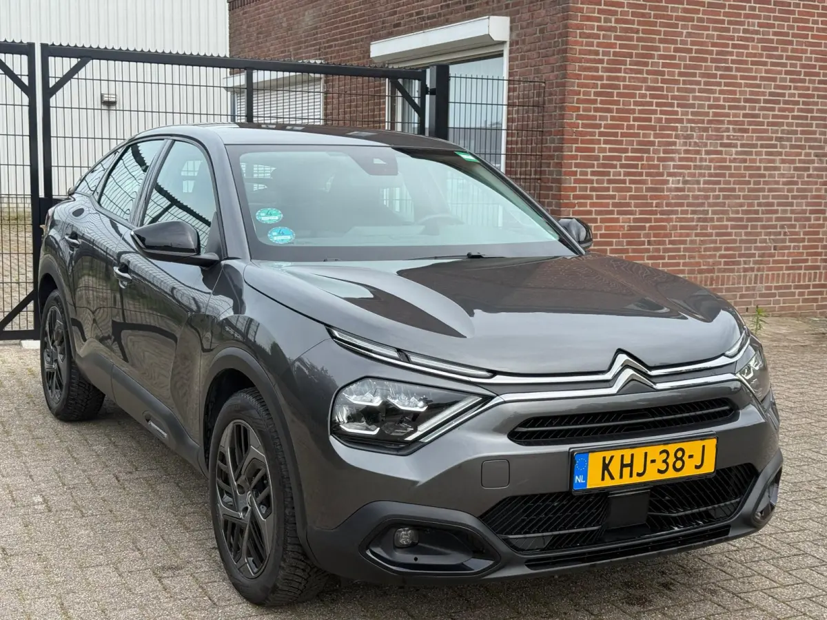 1.2 Puretech Feel Carplay Led 360 cam Dealer auto APK 28
