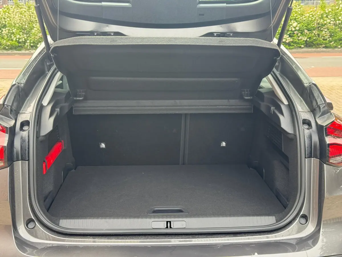 1.2 Puretech Feel Carplay Led 360 cam Dealer auto APK 28