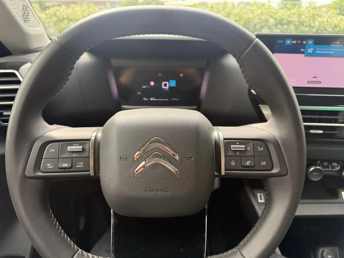 1.2 Puretech Feel Carplay Led 360 cam Dealer auto APK 28