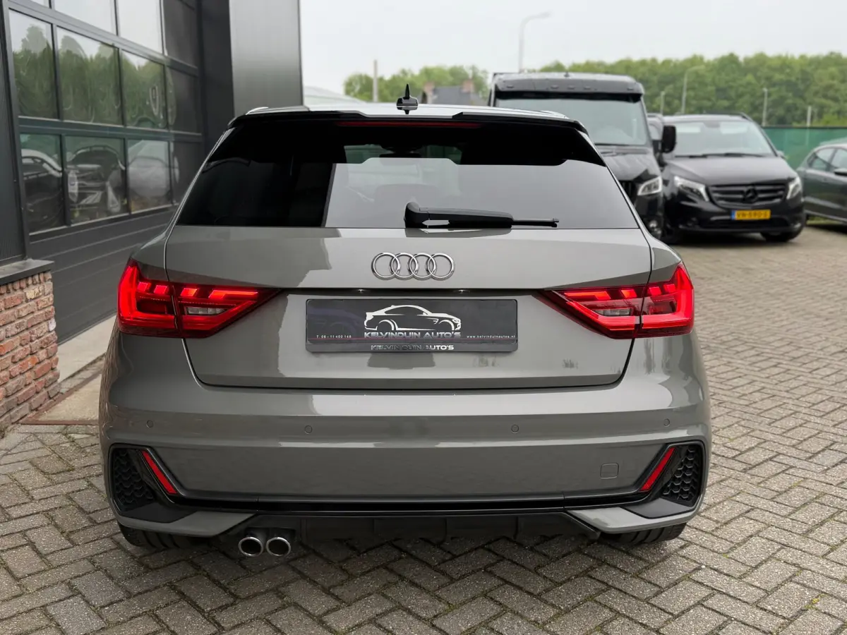 40 TFSI 3 x S Line Pro Line S LED|Sfeer|18 inch|Carplay|Two Tone