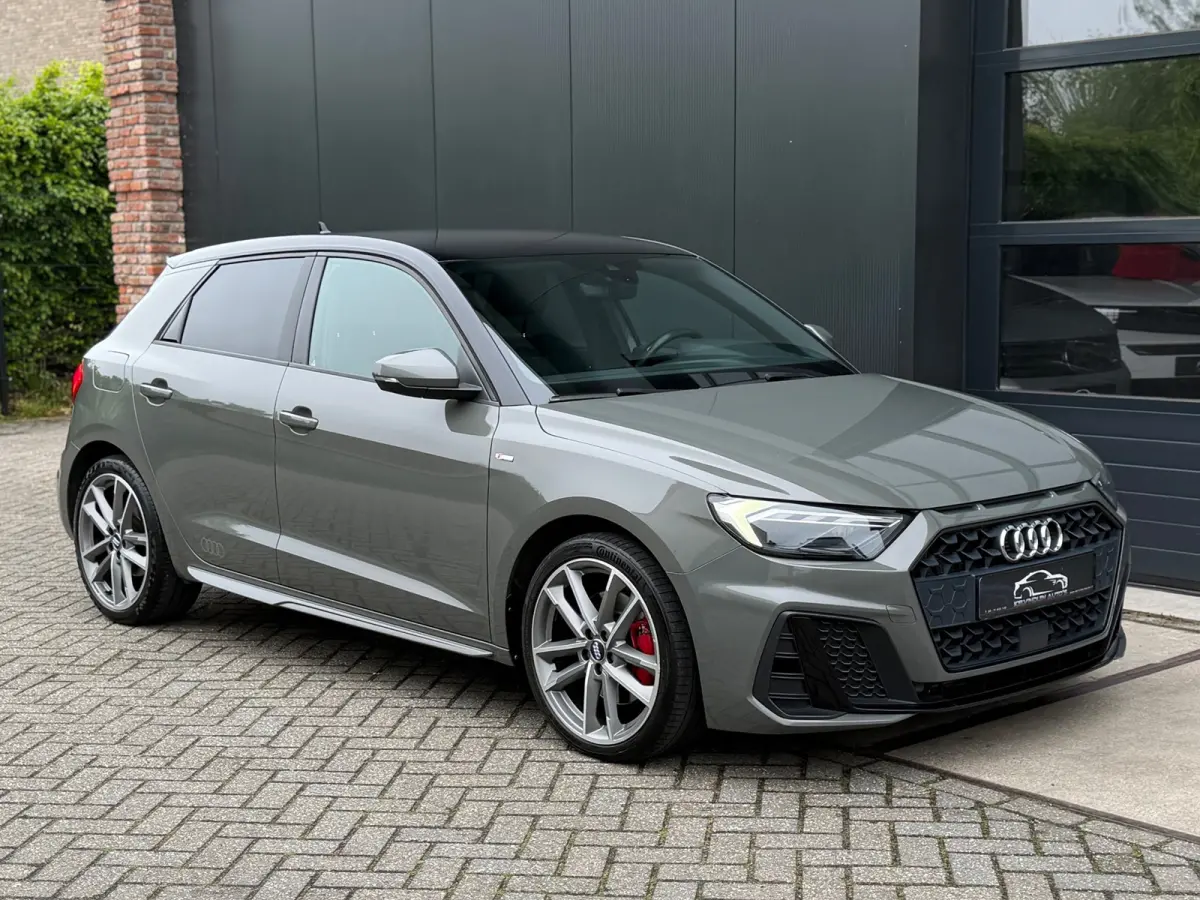 40 TFSI 3 x S Line Pro Line S LED|Sfeer|18 inch|Carplay|Two Tone