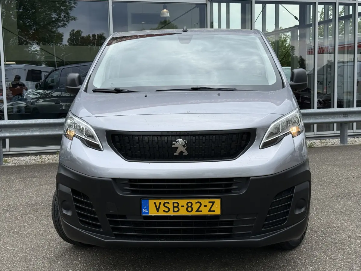 1.5 BlueHDI 100 Long L3 Premium | NL-auto | 1e Eig | Carplay | Navi | Cruisec.
