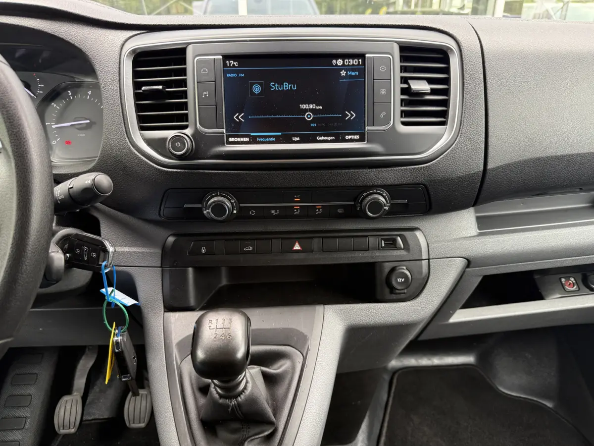 1.5 BlueHDI 100 Long L3 Premium | NL-auto | 1e Eig | Carplay | Navi | Cruisec.