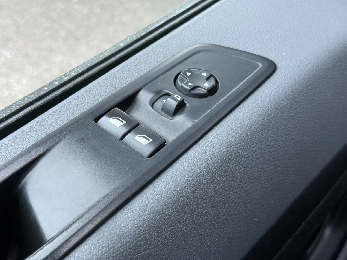1.5 BlueHDI 100 Long L3 Premium | NL-auto | 1e Eig | Carplay | Navi | Cruisec.