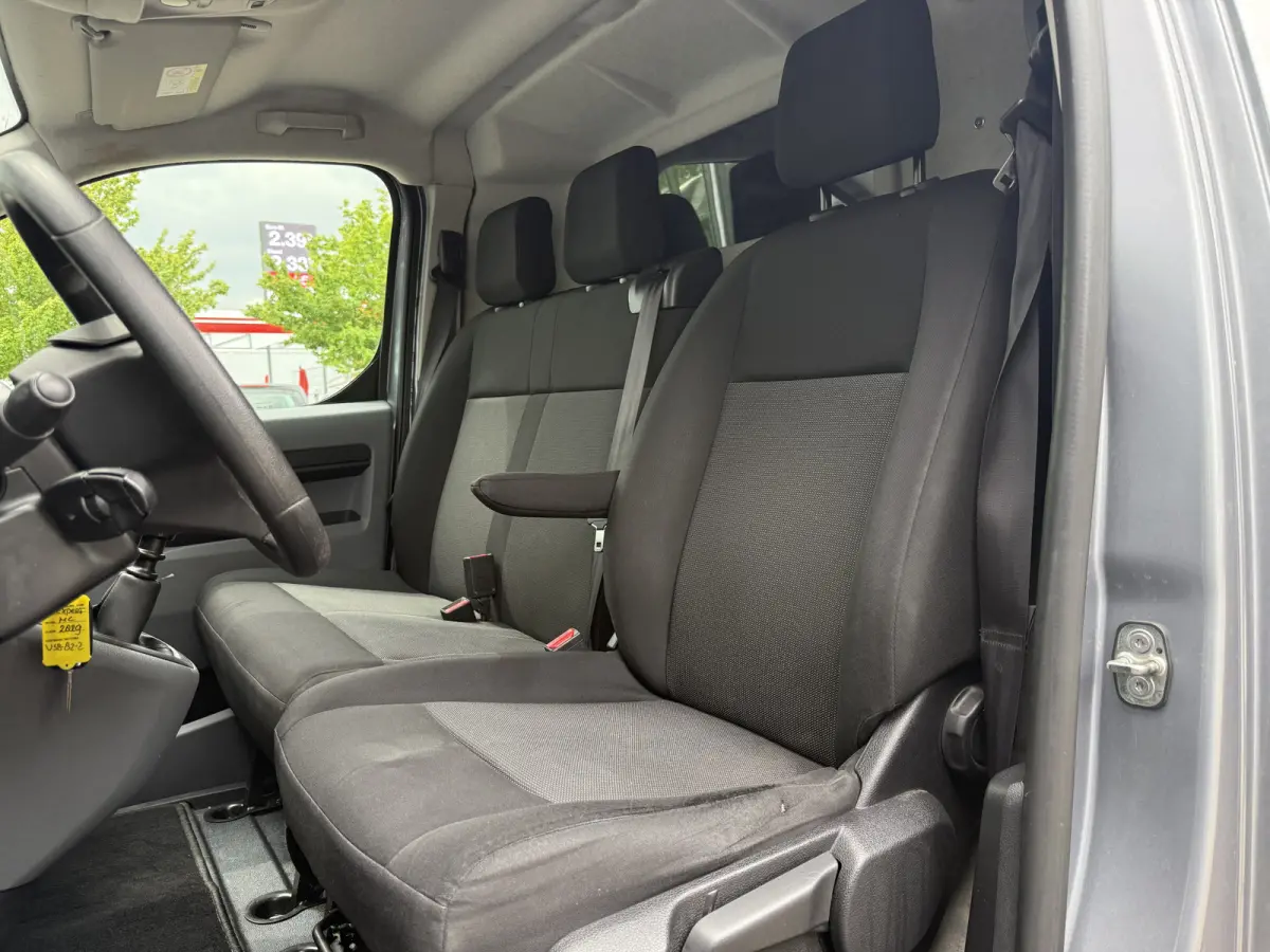 1.5 BlueHDI 100 Long L3 Premium | NL-auto | 1e Eig | Carplay | Navi | Cruisec.