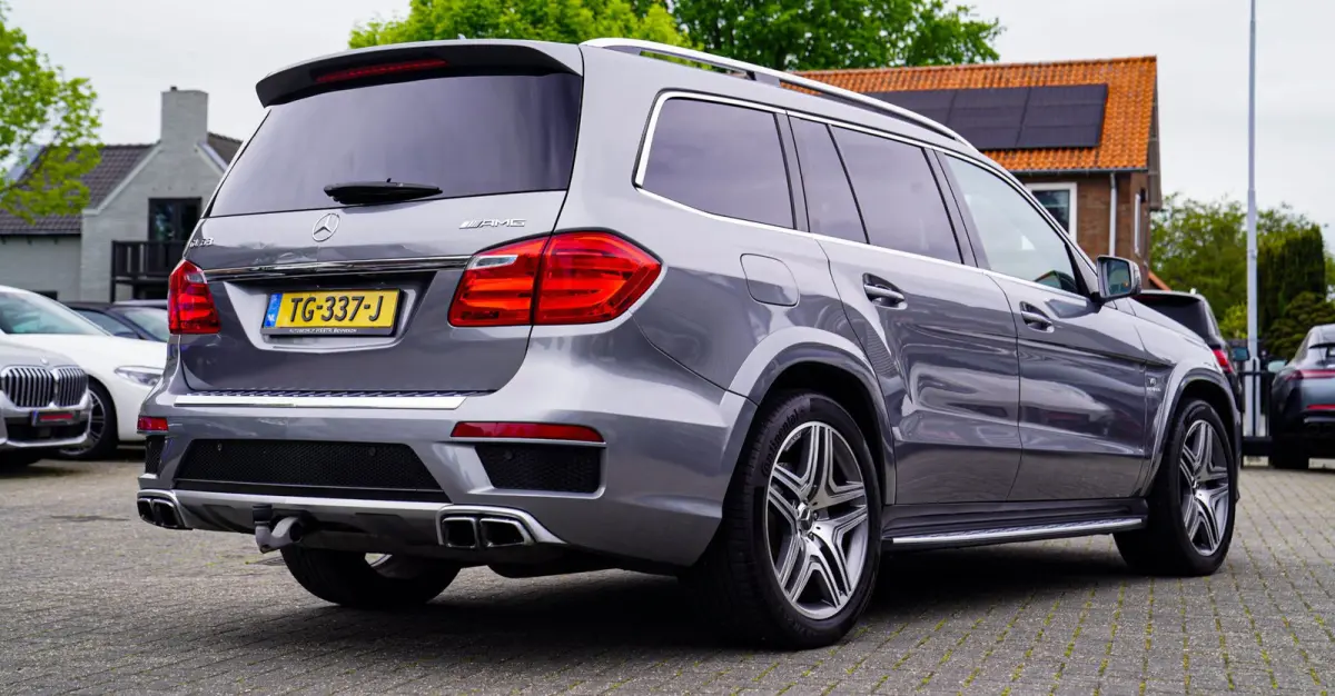 AMG 63 4MATIC - Stoelverwarming/Verkoeling | Elektrische trekhaak | Massage Stoelen | HuD | Panorama | HK