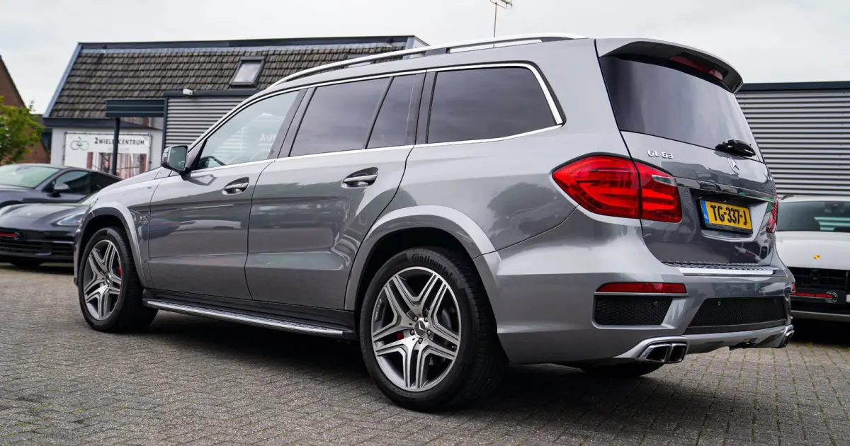 AMG 63 4MATIC - Stoelverwarming/Verkoeling | Elektrische trekhaak | Massage Stoelen | HuD | Panorama | HK