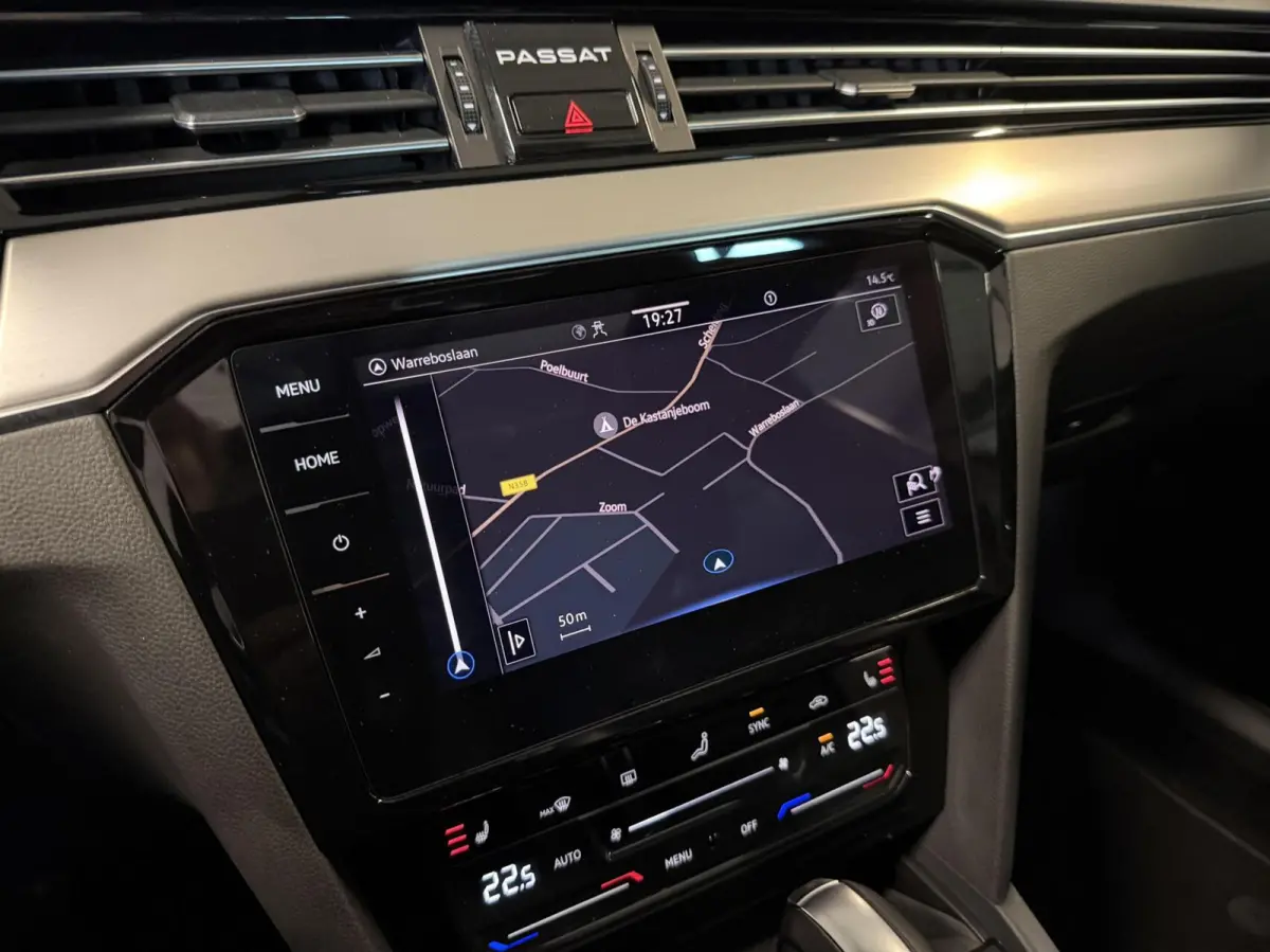 1.5 TSI R-Line Business + Pano Virtual H&K