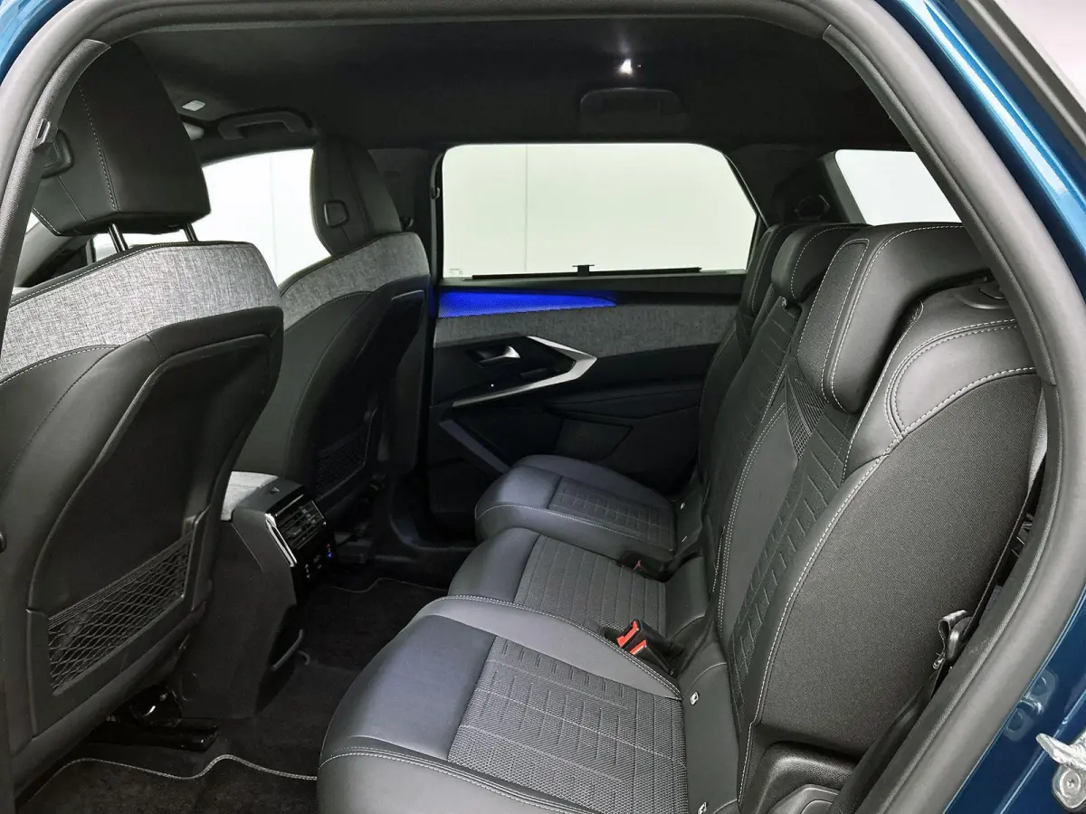 SUV GT Hybrid 145pk Automaat | 7 Zitplaatsen | Navigatie | Achteruitrijcamera | Handsfree Achterklep | Stoel- en stuurverwarming | Adaptieve Cruise Control | Climate Control | Parkeersensore