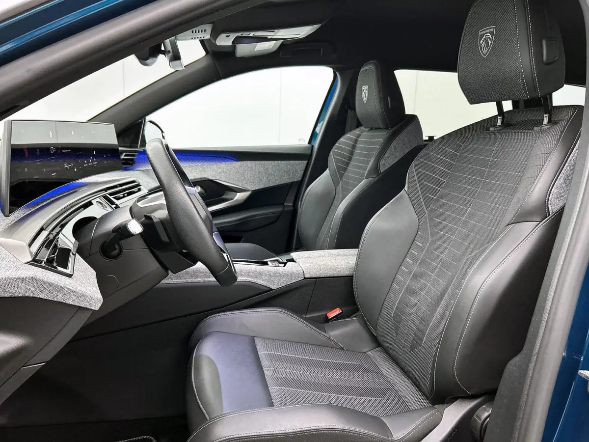 SUV GT Hybrid 145pk Automaat | 7 Zitplaatsen | Navigatie | Achteruitrijcamera | Handsfree Achterklep | Stoel- en stuurverwarming | Adaptieve Cruise Control | Climate Control | Parkeersensore