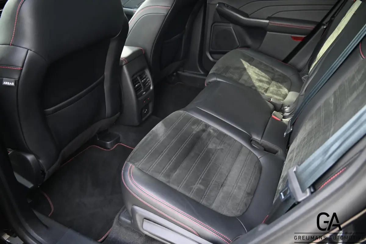 2.5 PHEV ST-Line