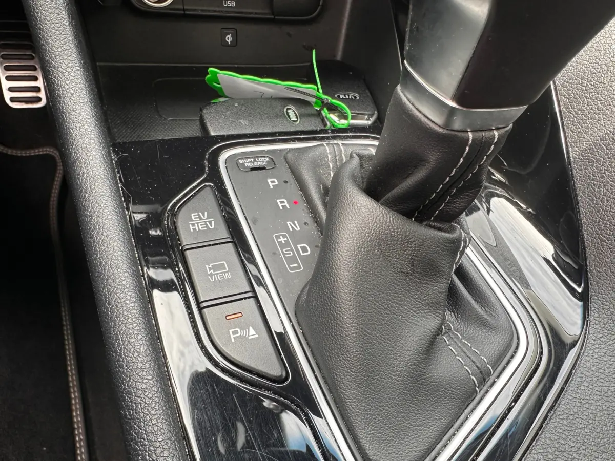 1.6 GDi PHEV ExecutiveLine Pano El stoelen
