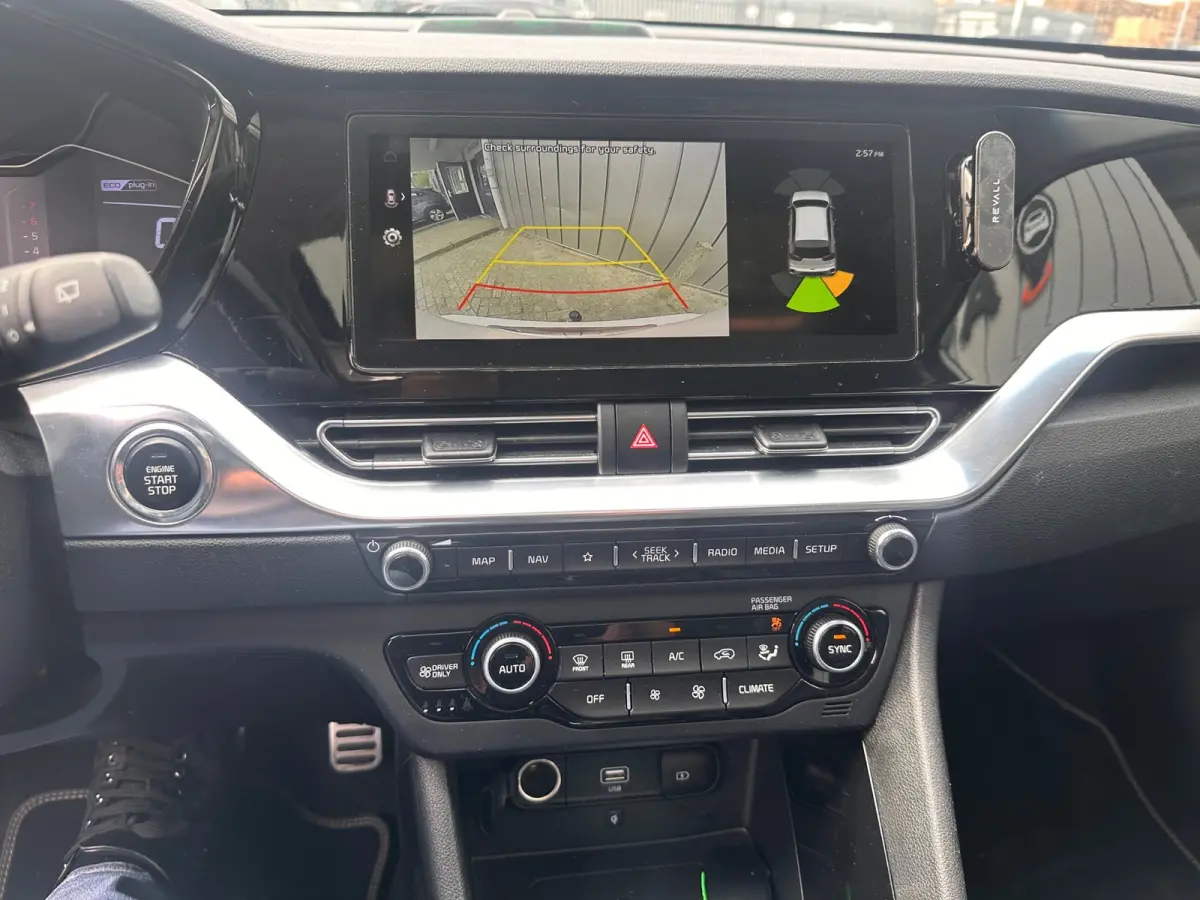 1.6 GDi PHEV ExecutiveLine Pano El stoelen