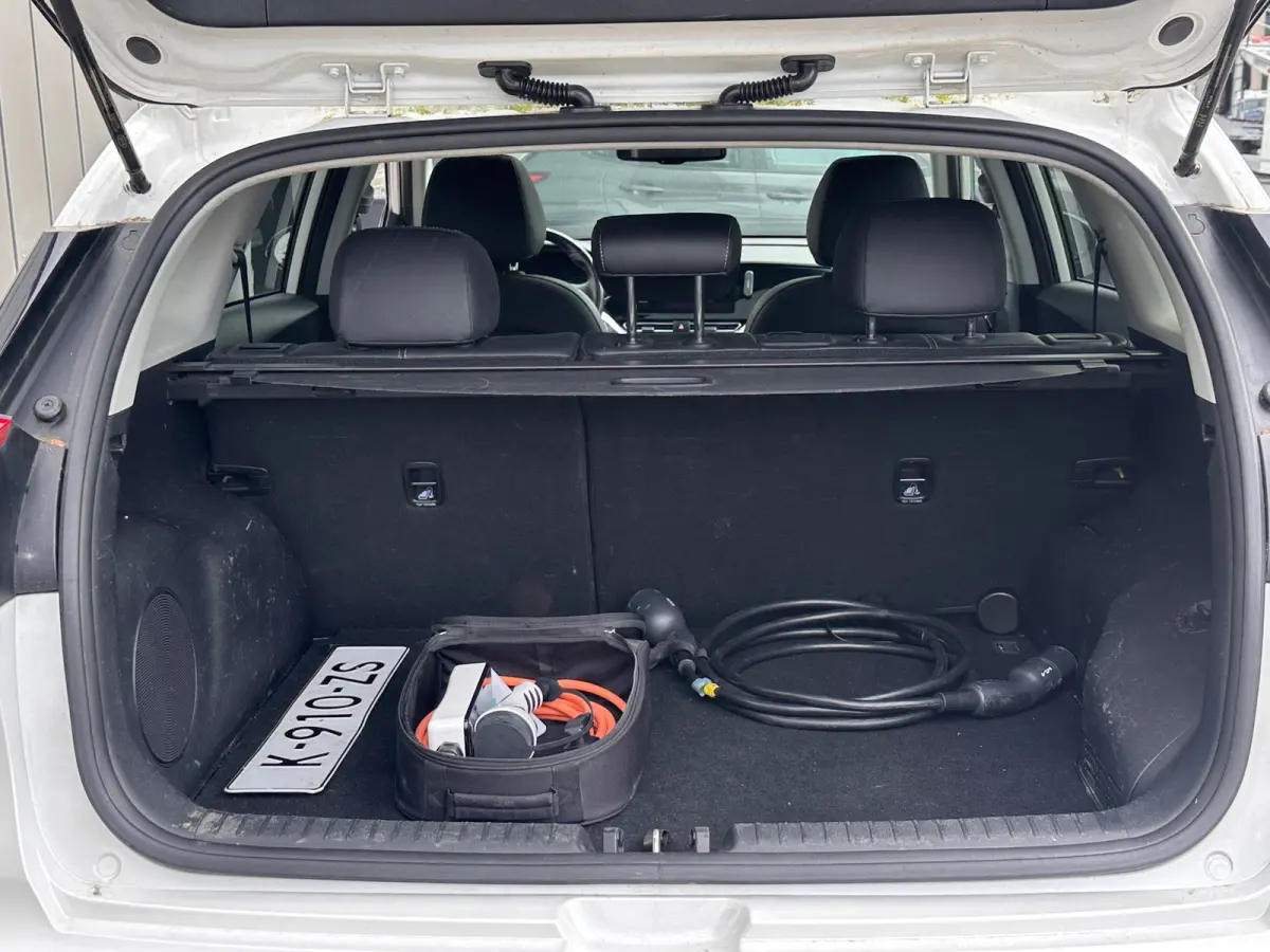 1.6 GDi PHEV ExecutiveLine Pano El stoelen