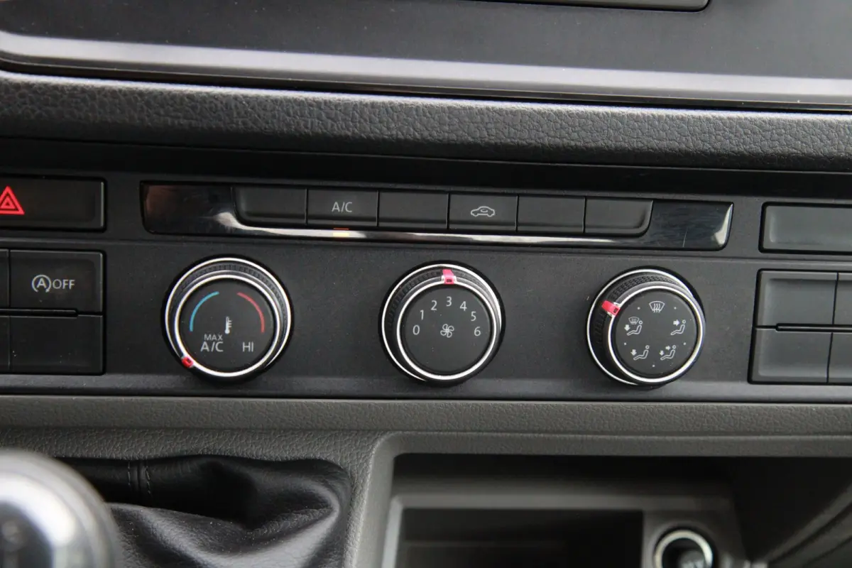 35 2.0 TDI H2 DC / Pick up / open laadbak / 5 pers / Trekhaak