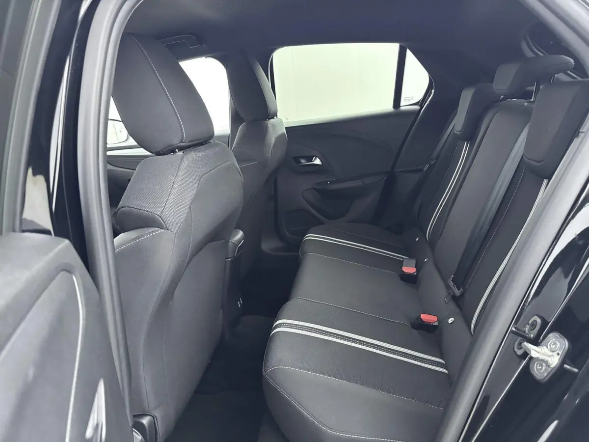 110pk Hybrid GS Automaat | Camera | Carplay | Navigatie | Parkeersensoren V+A | Achterspoiler