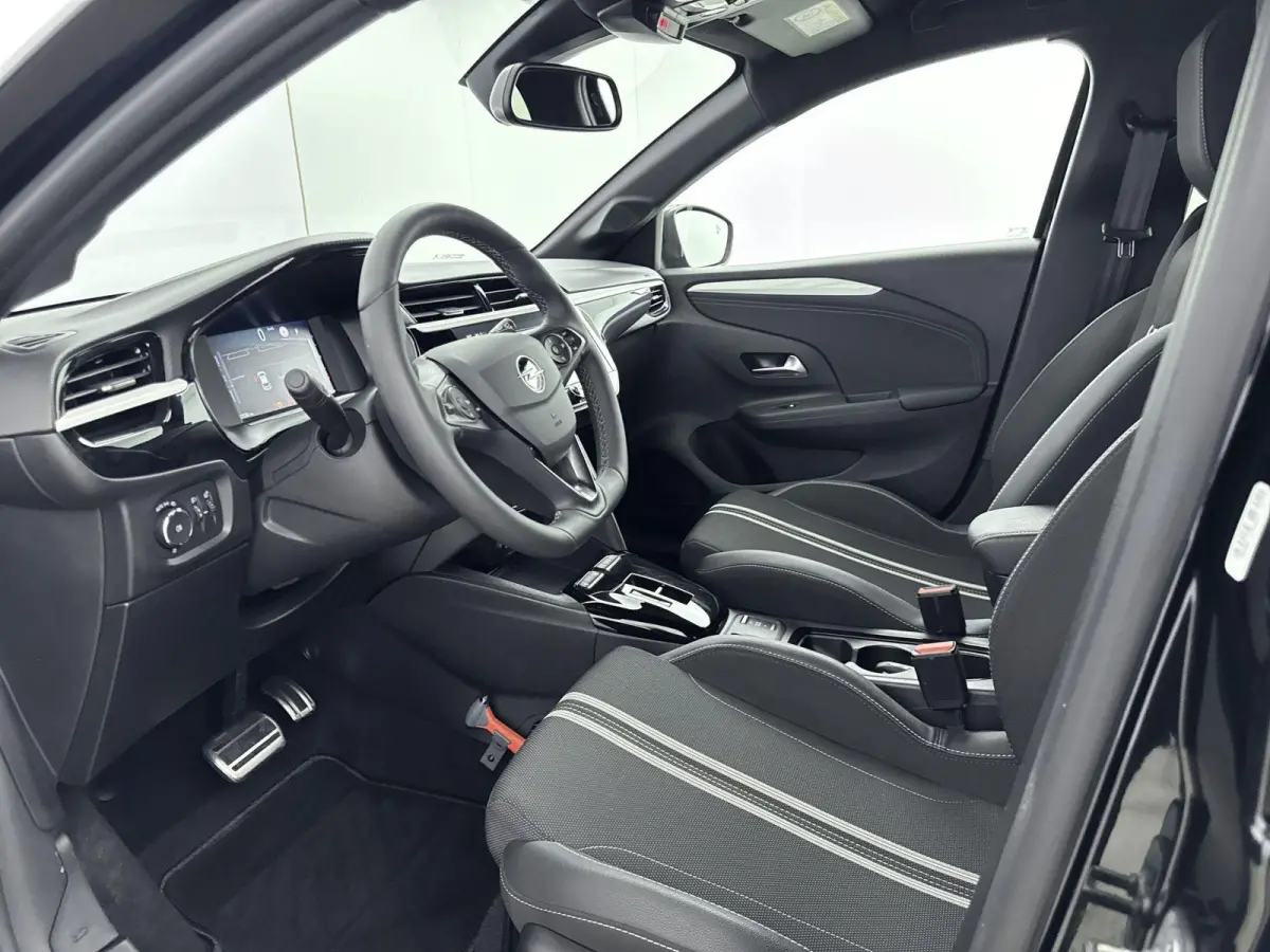 110pk Hybrid GS Automaat | Camera | Carplay | Navigatie | Parkeersensoren V+A | Achterspoiler