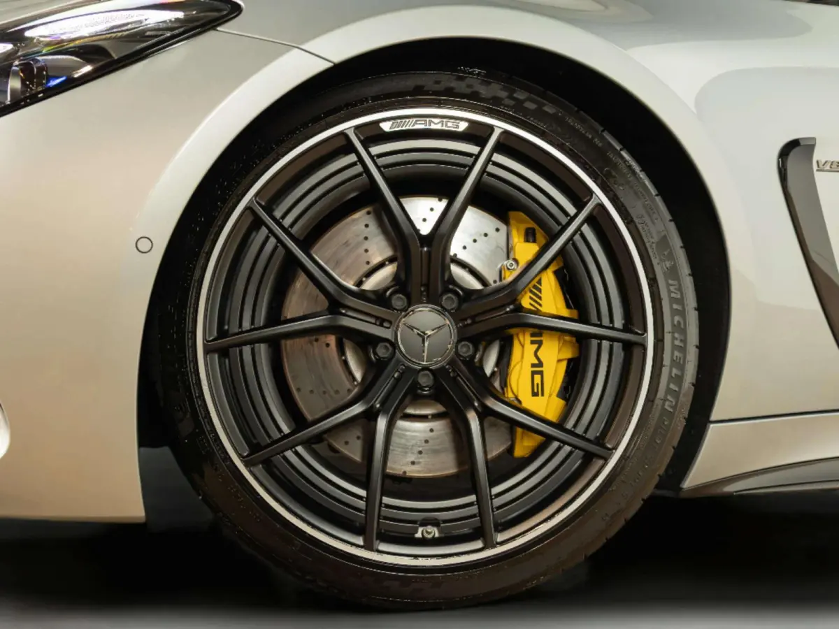 AMG 63 4MATIC+ | Premium plus