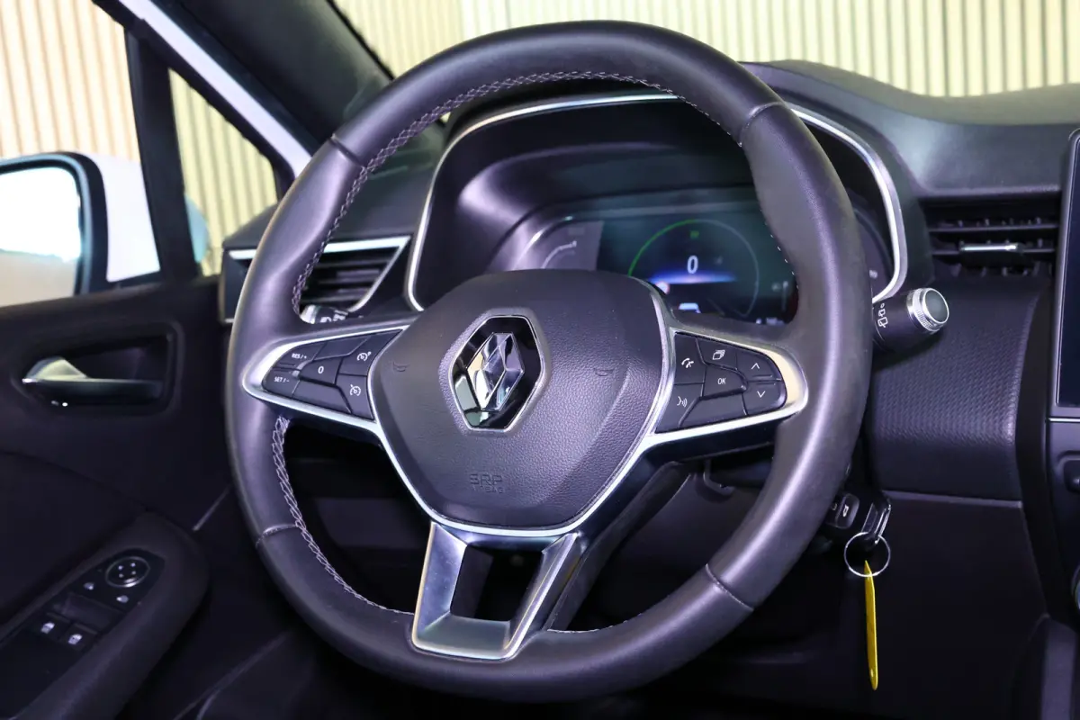 1.6 E-Tech Hybrid 140 Business Zen AVM NAVI AUTOMAAT PDC CRUISE "21