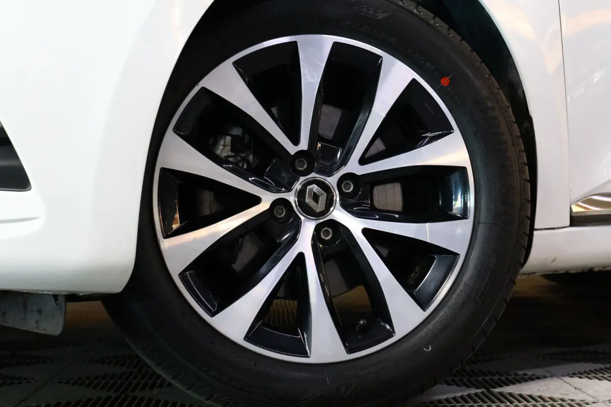 1.6 E-Tech Hybrid 140 Business Zen AVM NAVI AUTOMAAT PDC CRUISE "21