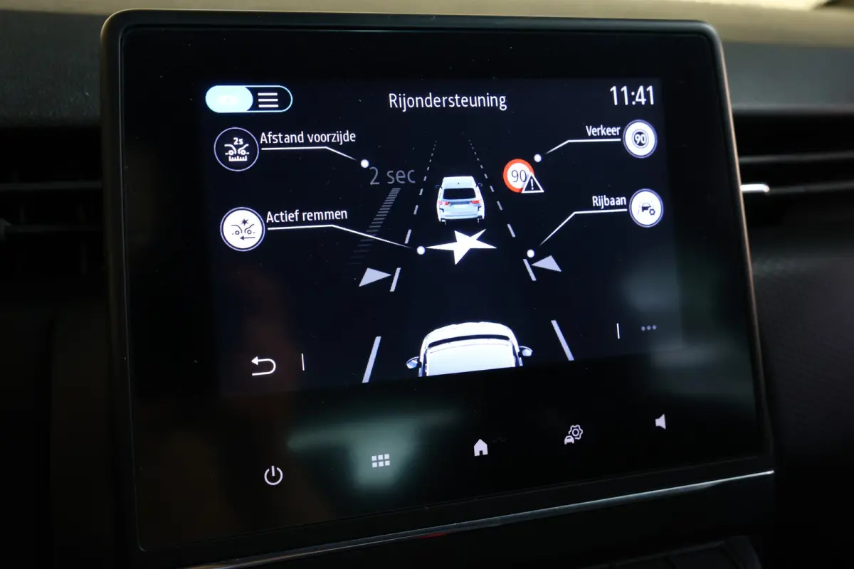 1.6 E-Tech Hybrid 140 Business Zen AVM NAVI AUTOMAAT PDC CRUISE "21