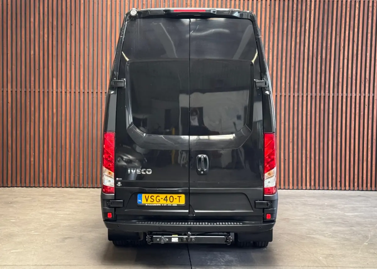 L3H2 50C21 AUT. NAVI-CARPLAY-PDC-CAMERA-CRUISE-CLIMATE-TREKHAAK