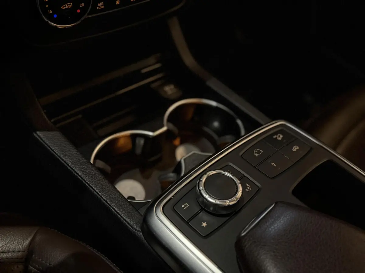 AMG 63 360",MASSAGE,7pers, trekh,DealerOH